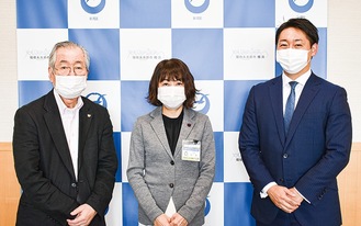 矢野社長、永井区長、横井代表理事（右から）