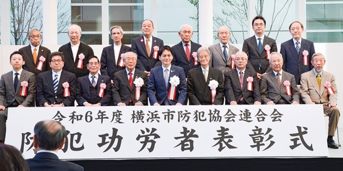 個人の部の被表彰者ら