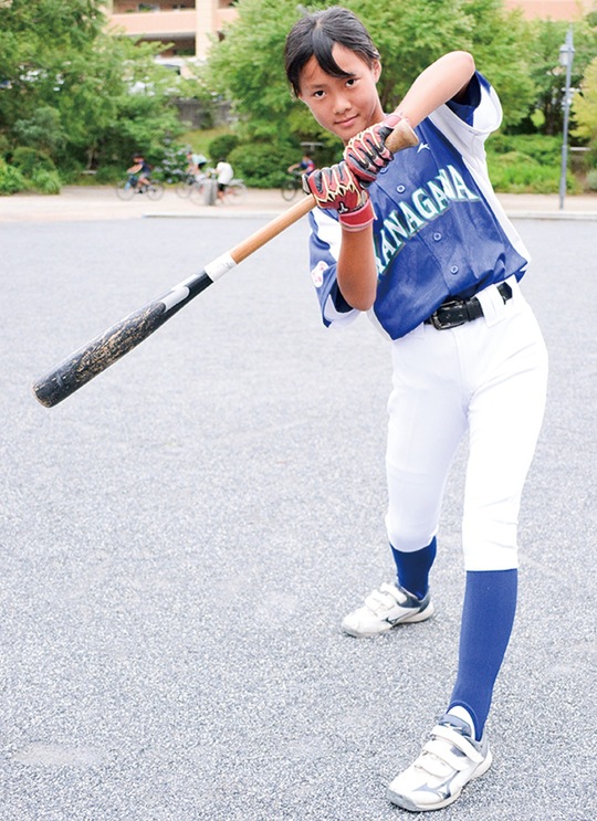 ＹＡＭＡＹＵＲＩのユニフォーム姿の小山田さん