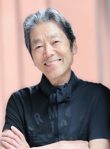 ゲスト審査員の瞳みのるさん