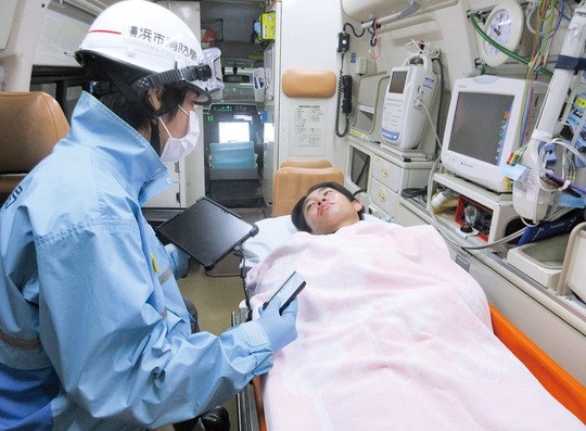 市が行った模擬実施の様子＝市消防局提供