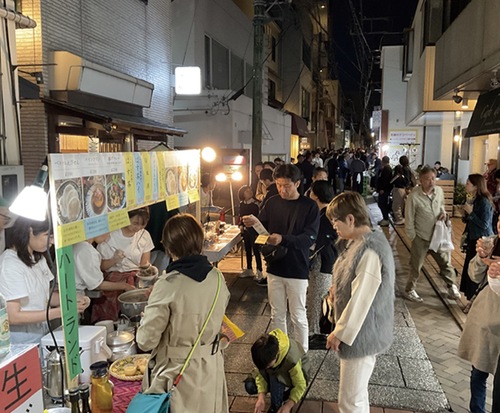 約60店舗が参加（昨年の様子）