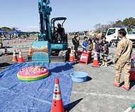 サッカーで地域つなぐ