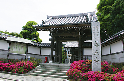 かなざわの名刹