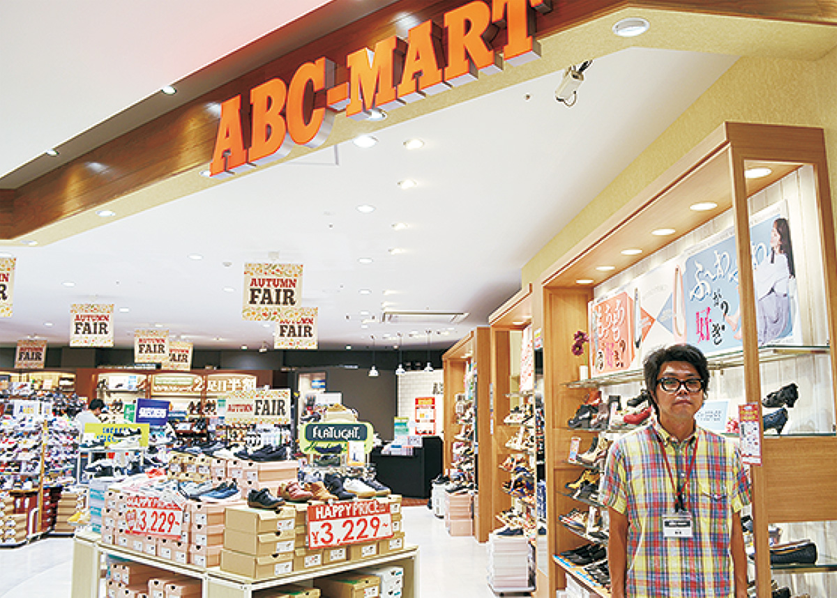 開店２周年祭を開催中 アピタ専門店街 ここがイイとこ 6 アピタ金沢文庫店 金沢区 磯子区 タウンニュース