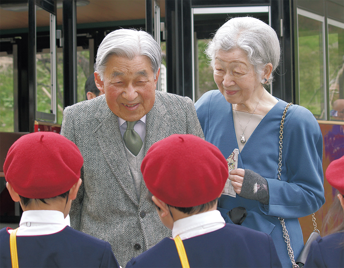 両陛下がこどもの国に (写真1)