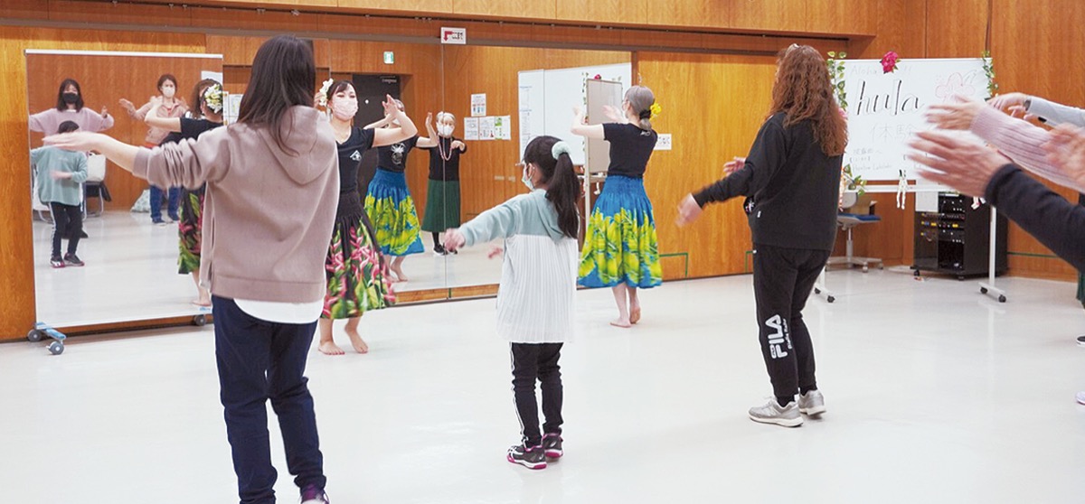 体験会には約10人が参加