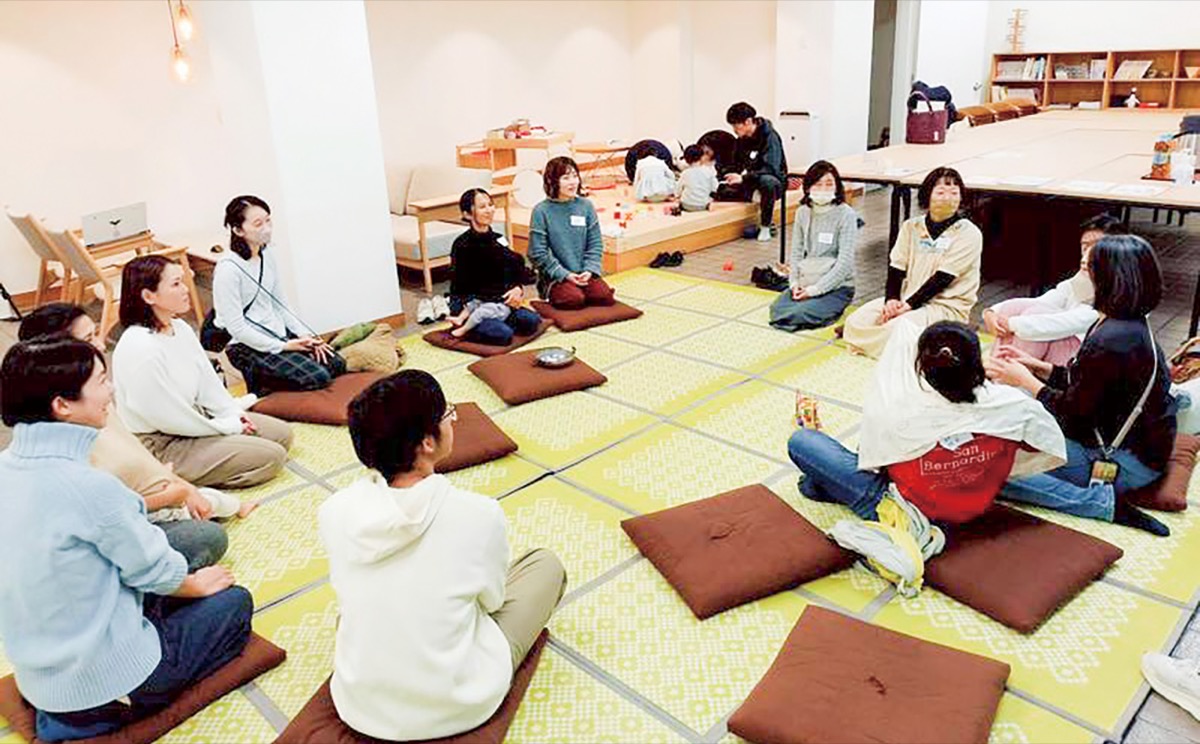 支え合う子育てを