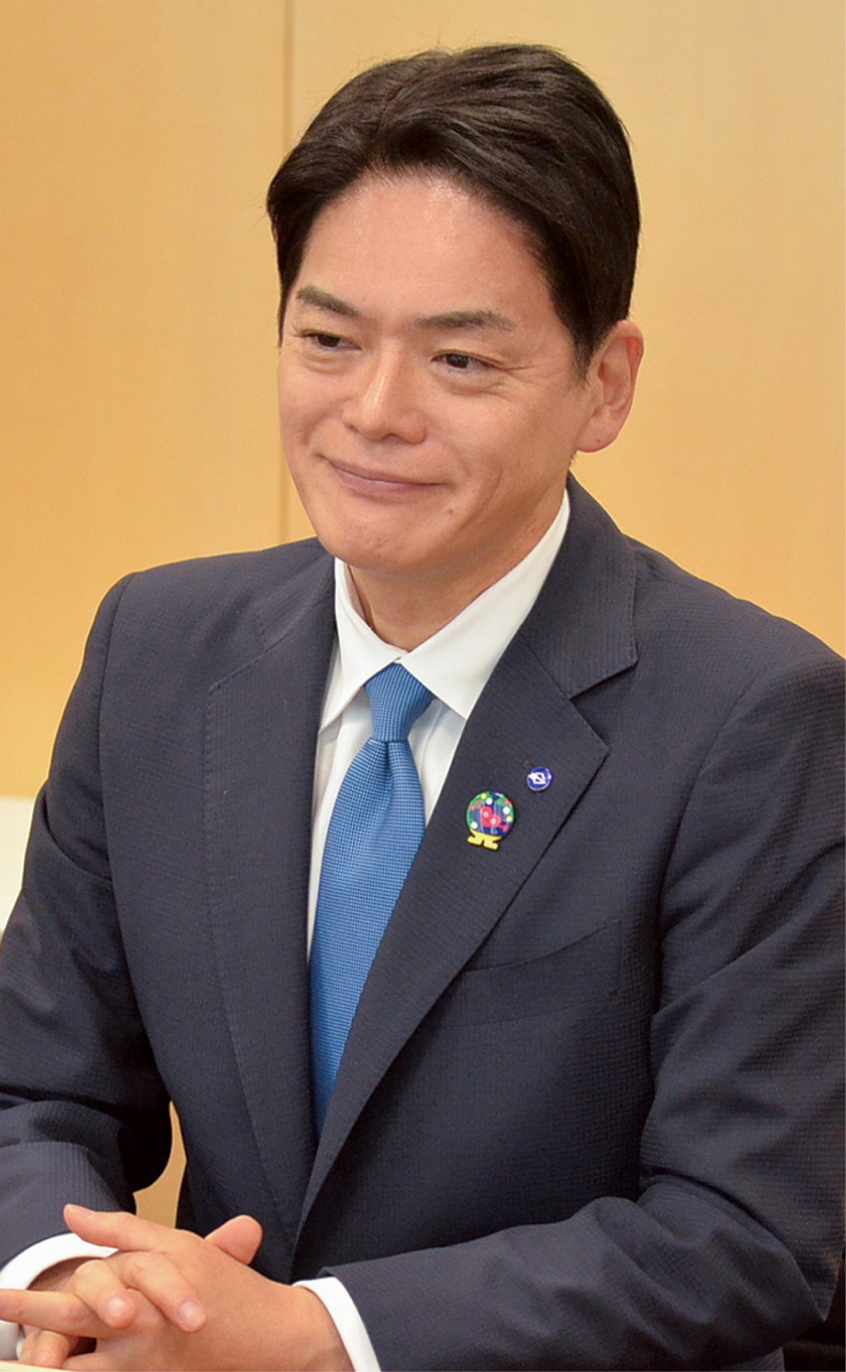 思いを語る山中市長