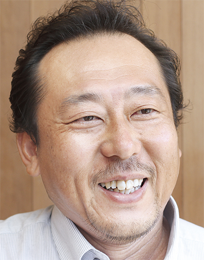 横浜磯子ライオンズクラブの新会長として、地域での奉仕活動に取り組む 岩谷 憲和さん 港南区在住　47歳