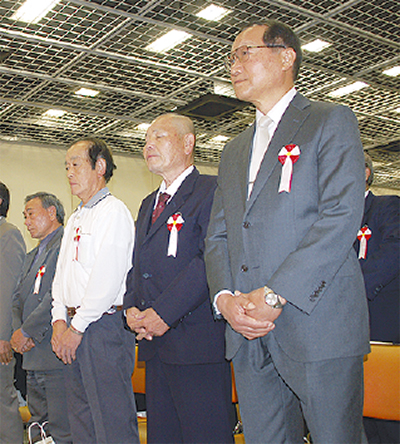 佐藤さんが技能功労者に