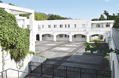 港南区芹が谷へ仮移転