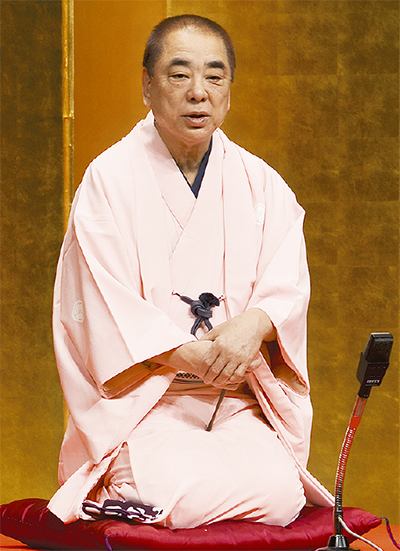 好楽さん会場沸かせる