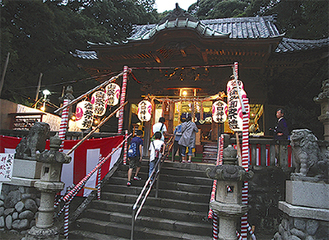 歴史ある春日神社