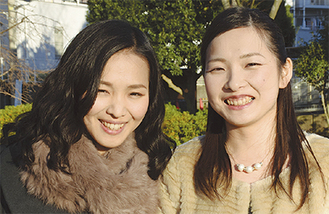 姉の悠加さん（右）と妹の彩加さん