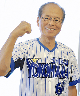 「横浜市会議員野球団の団長として、野球を通じ交流を図っています」