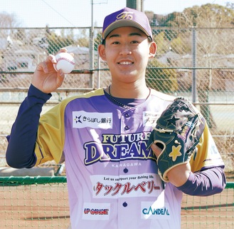 ＮＰＢ入りを目指す神奈川ＦＤの石井翔投手