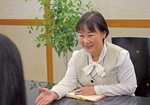 入居相談室の菊池由紀子さん。高齢者の住まいに関する様々な相談にも親切・丁寧に対応してくれる。