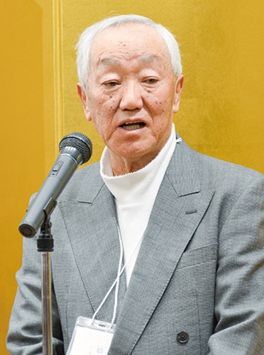 主催者代表の伊藤会長