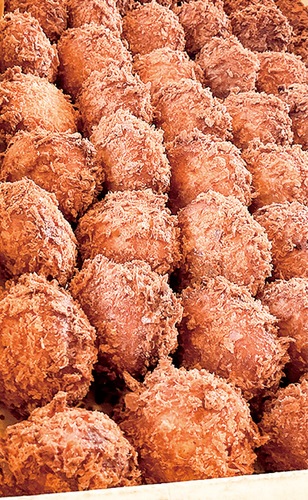 児童と考案したカレーパン