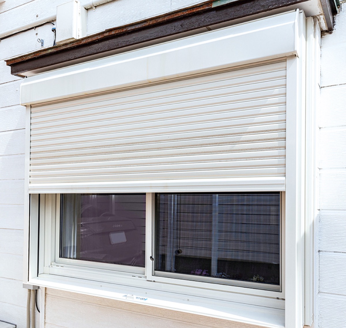 初めの防犯｢窓シャッター｣