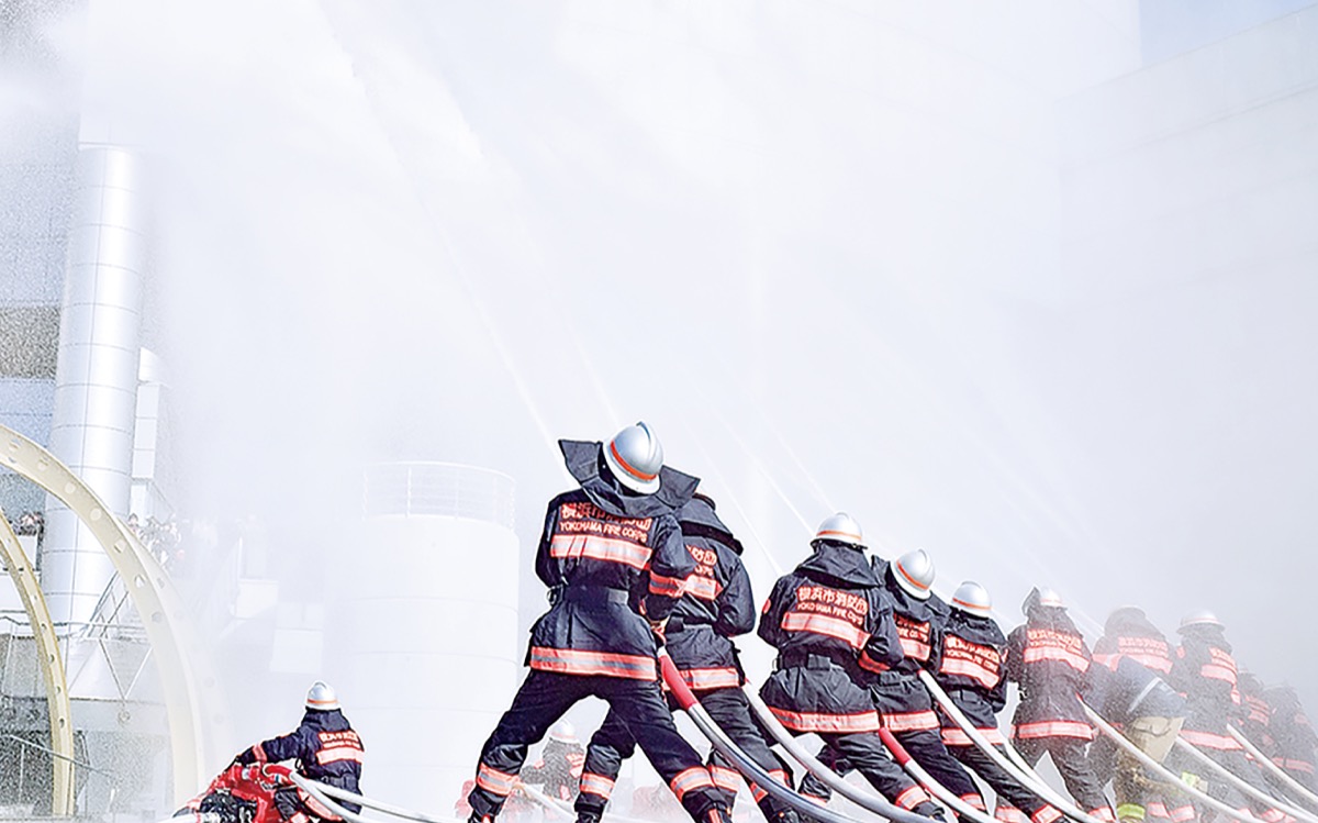 新年の恒例行事、盛大に