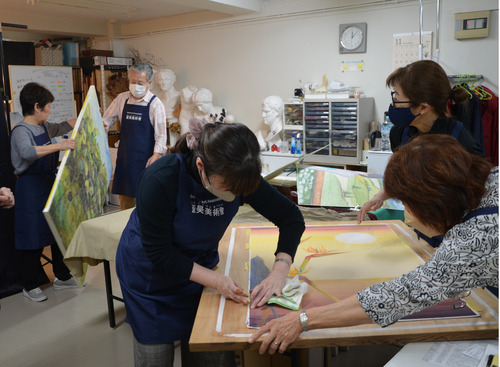 準備を進める主催者