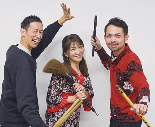 岸田さん、粟津さん、シンゴさん（右から）