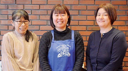 ｢セーフスペースを作りたい｣と倉戸さん、藤原さん、仲谷さん（右から）
