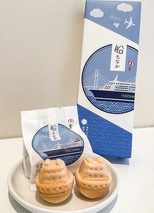 見た目も可愛い「船もなか」（１箱４袋入１２５０円）