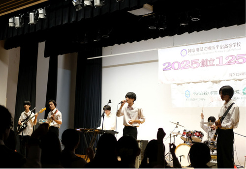 会場が一体となった盛り上がりをみせた（平沼高生のバンド「HEXAGLAM」）