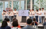 市役所で公開１次審査