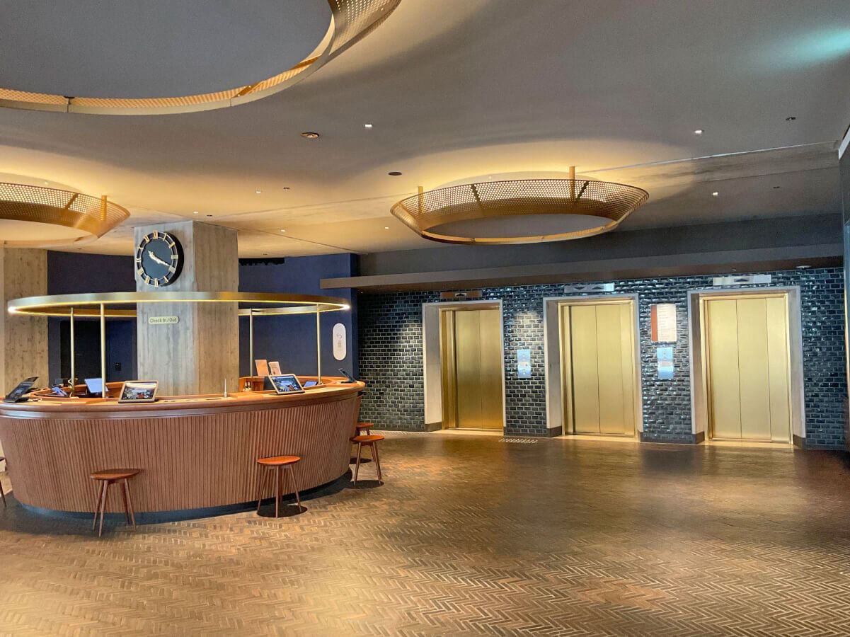 HotelManagement_2609_4.jpg