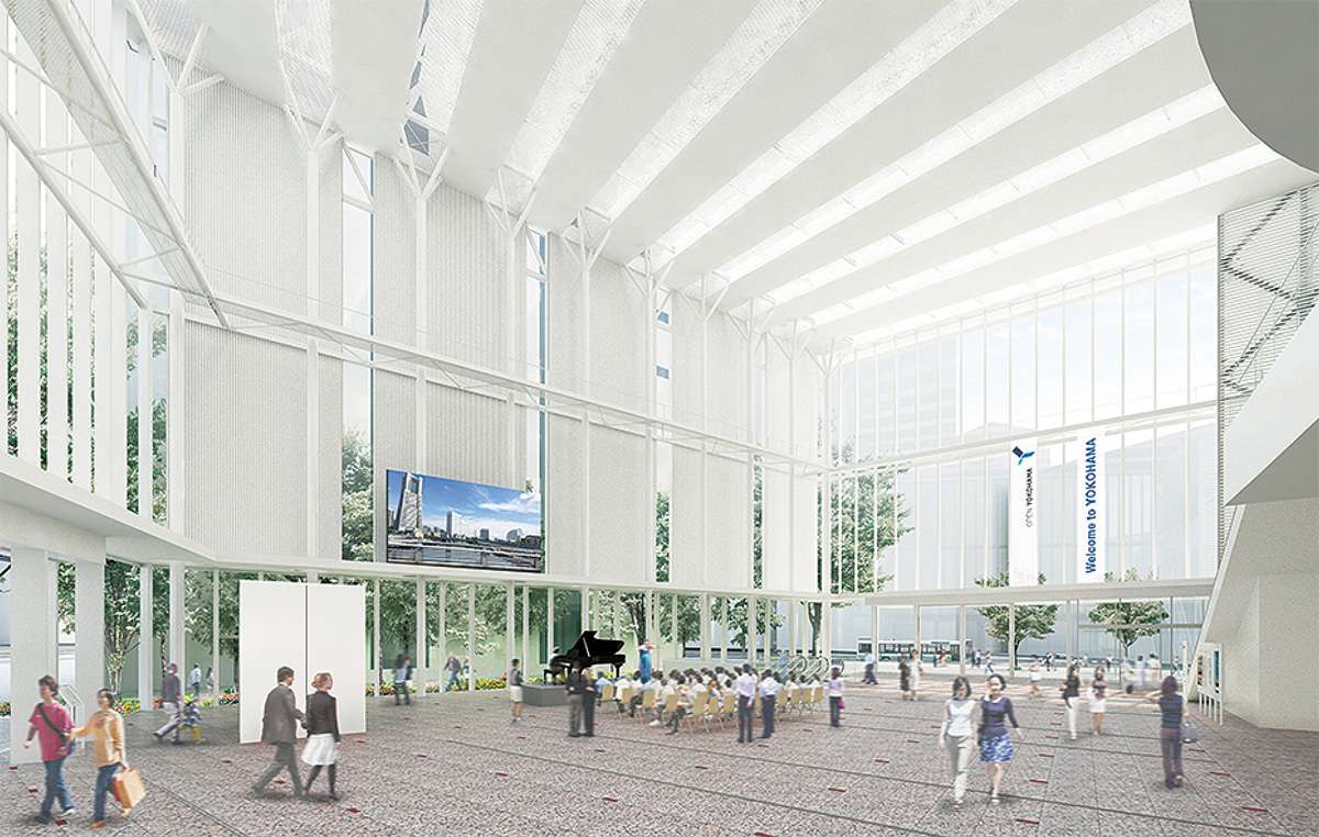 新市庁舎のアトリウム（横浜市提供）