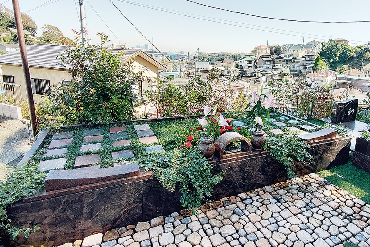 四季折々の花が咲く
