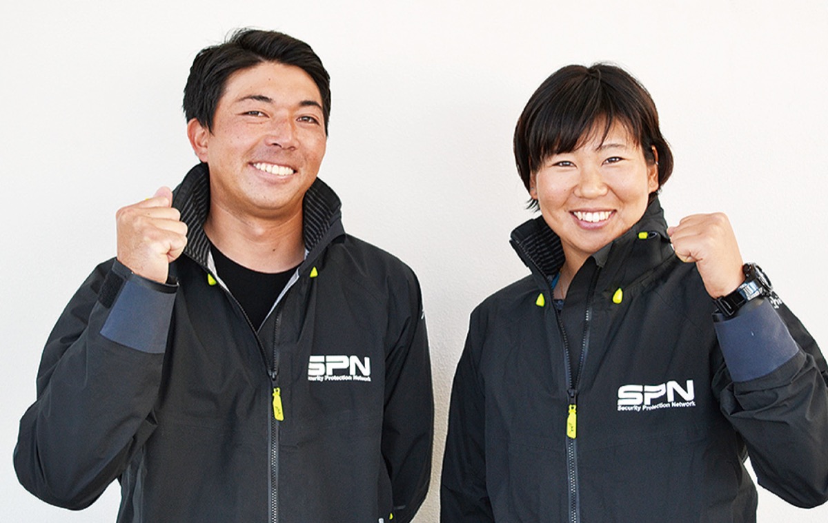 ペアを組む飯束さん（左）と畑山さん