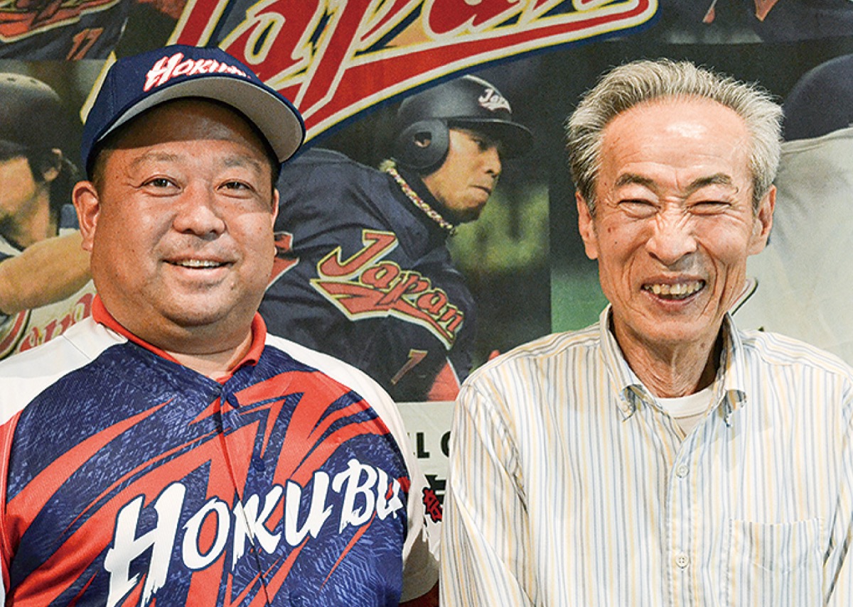 須藤代表（右）と岩波監督