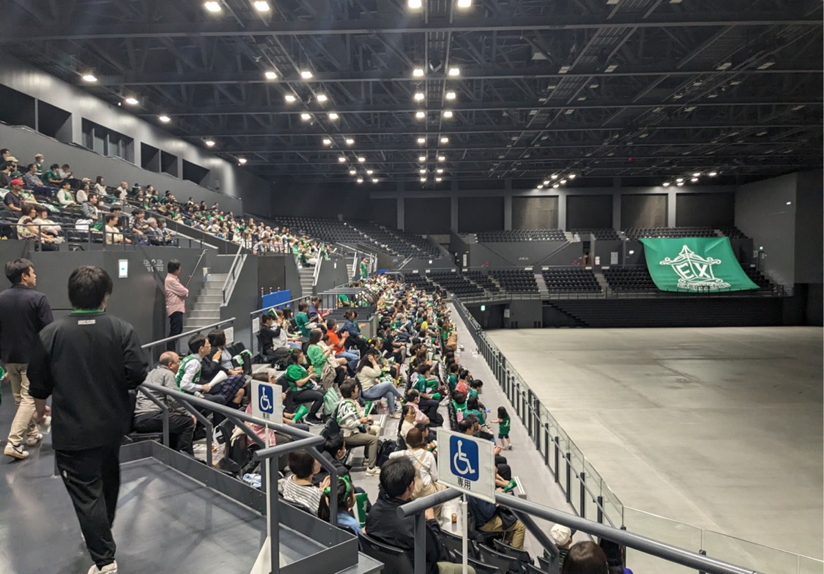 横浜BUNTAIで行われたパブリックビューイング