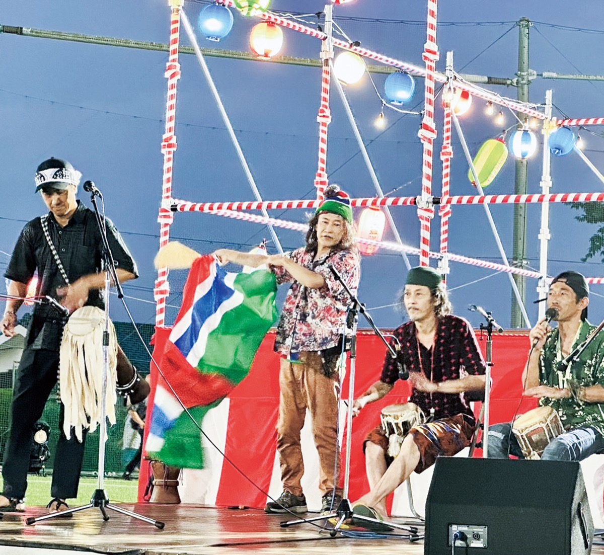 盆踊りで国際交流