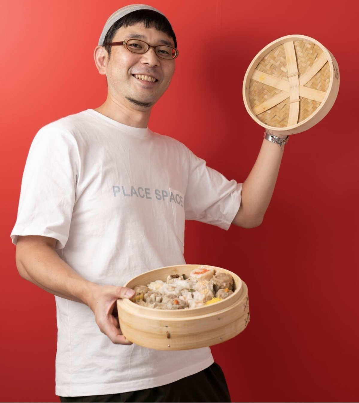 横浜の夜をシュウマイとビールで満喫 シュウマイ潤さんがゲストに