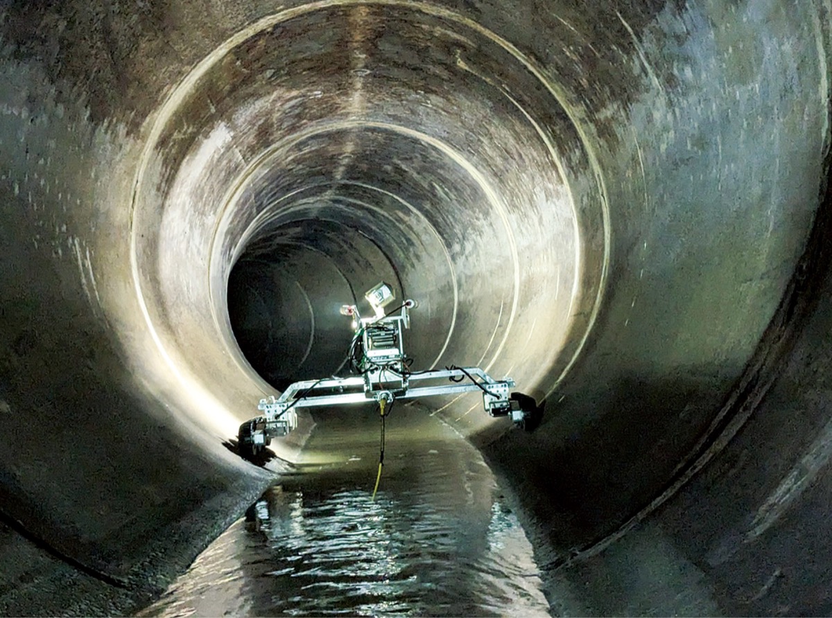 腐食やひび割れ確認