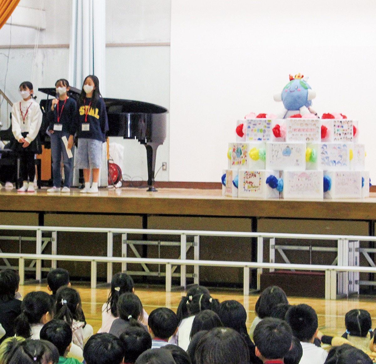 創立120周年を盛大に祝う