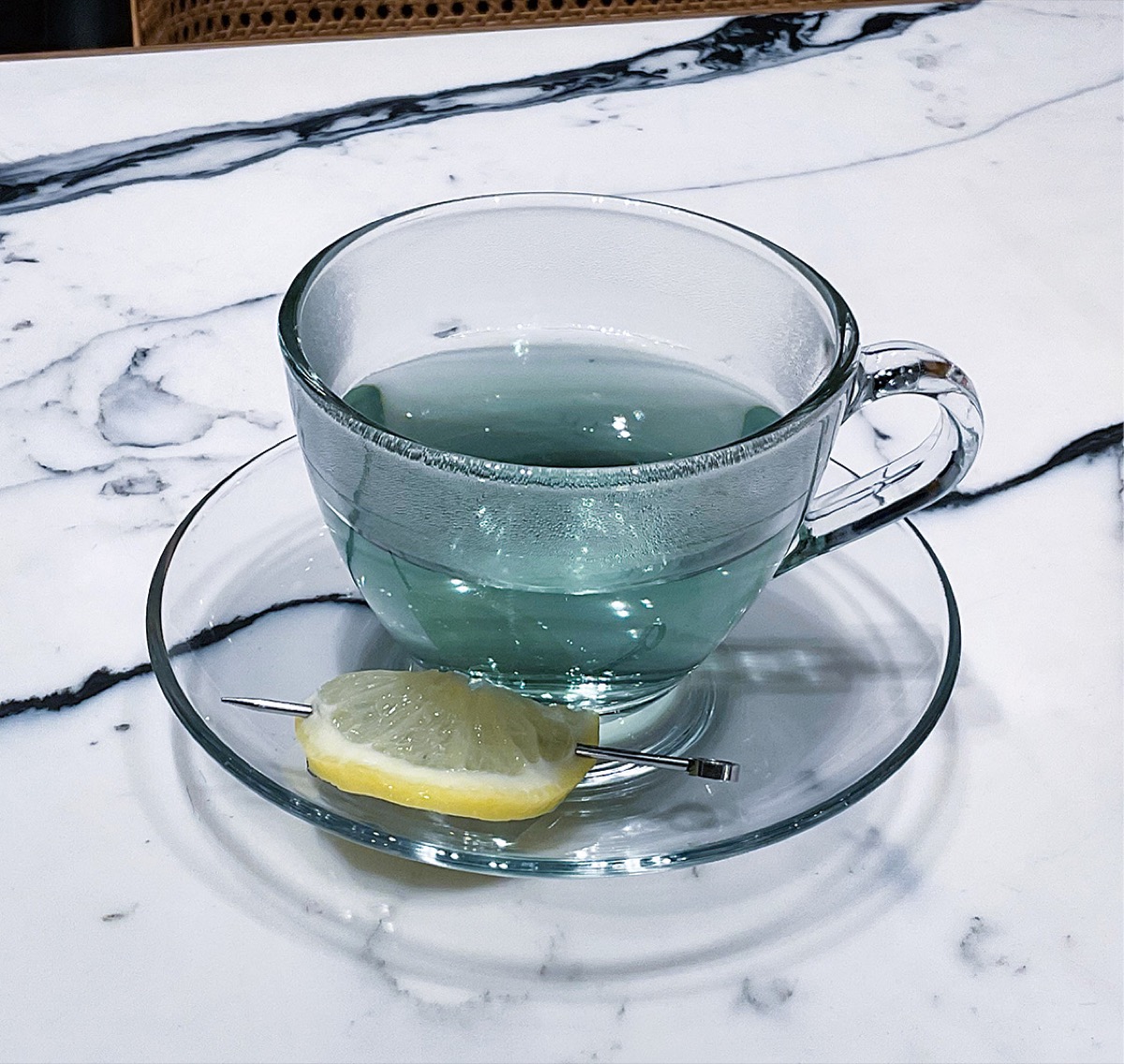 横浜をイメージしたハーブティーもカフェフリー