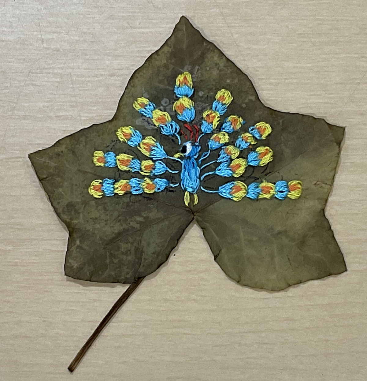 一番最初に作った「孔雀」