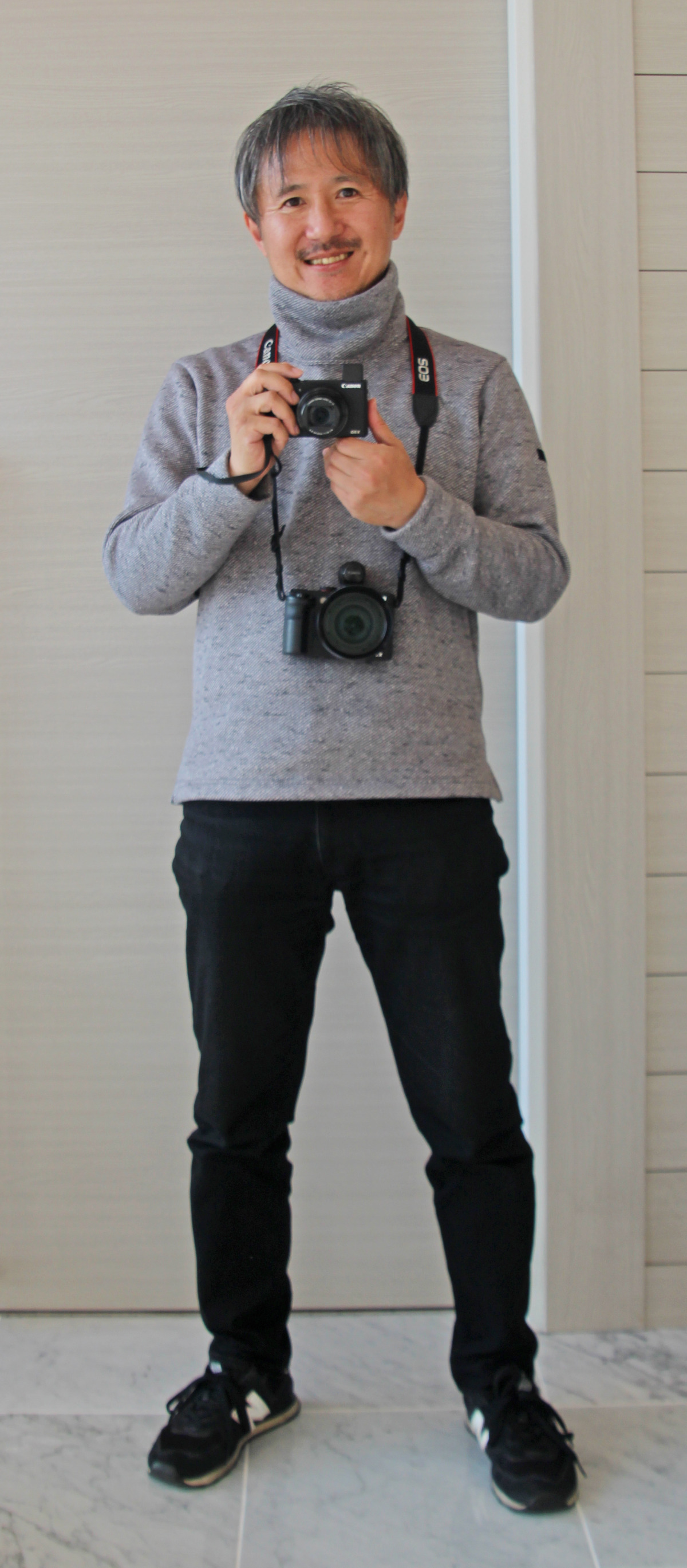 個展を開く戸井田さん