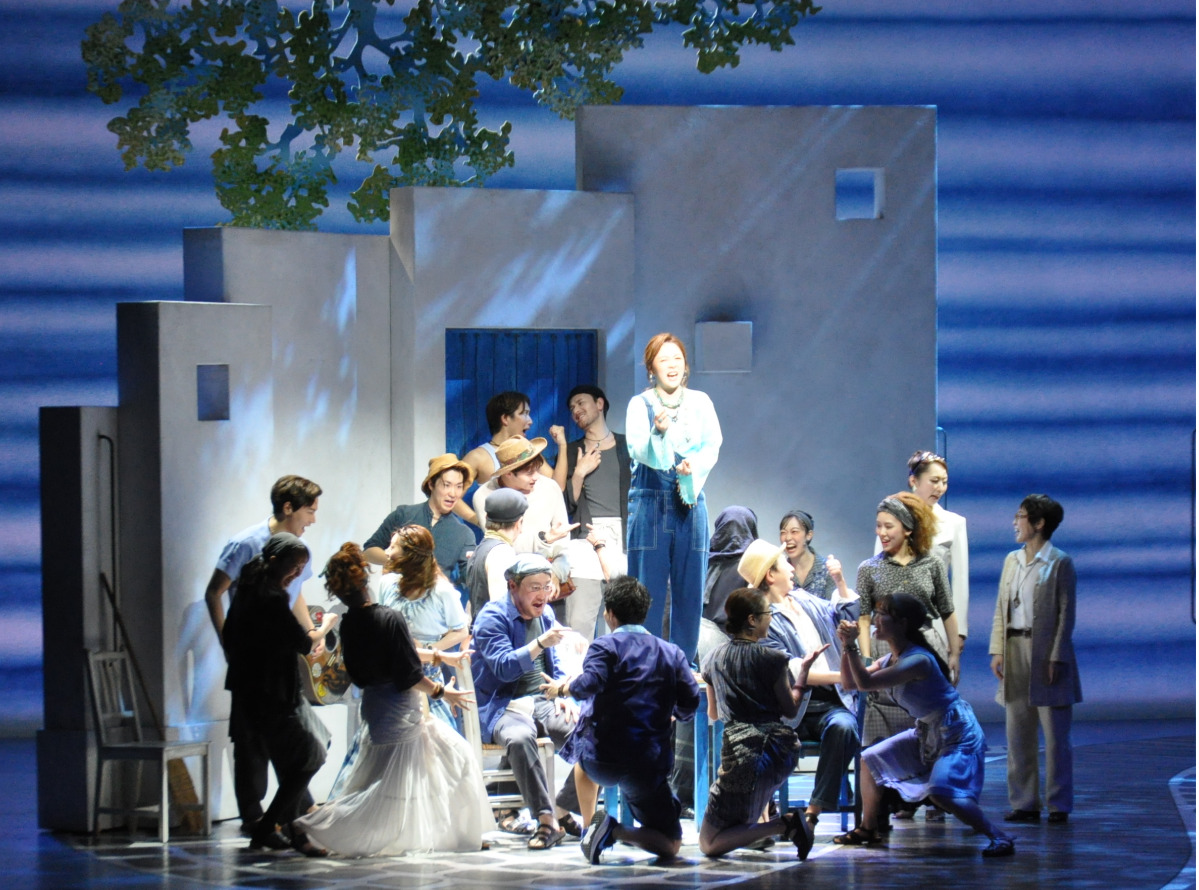 劇団四季のミュージカル『マンマ・ミーア!』、KAAT神奈川芸術劇場で8月6日まで上演 (写真5)