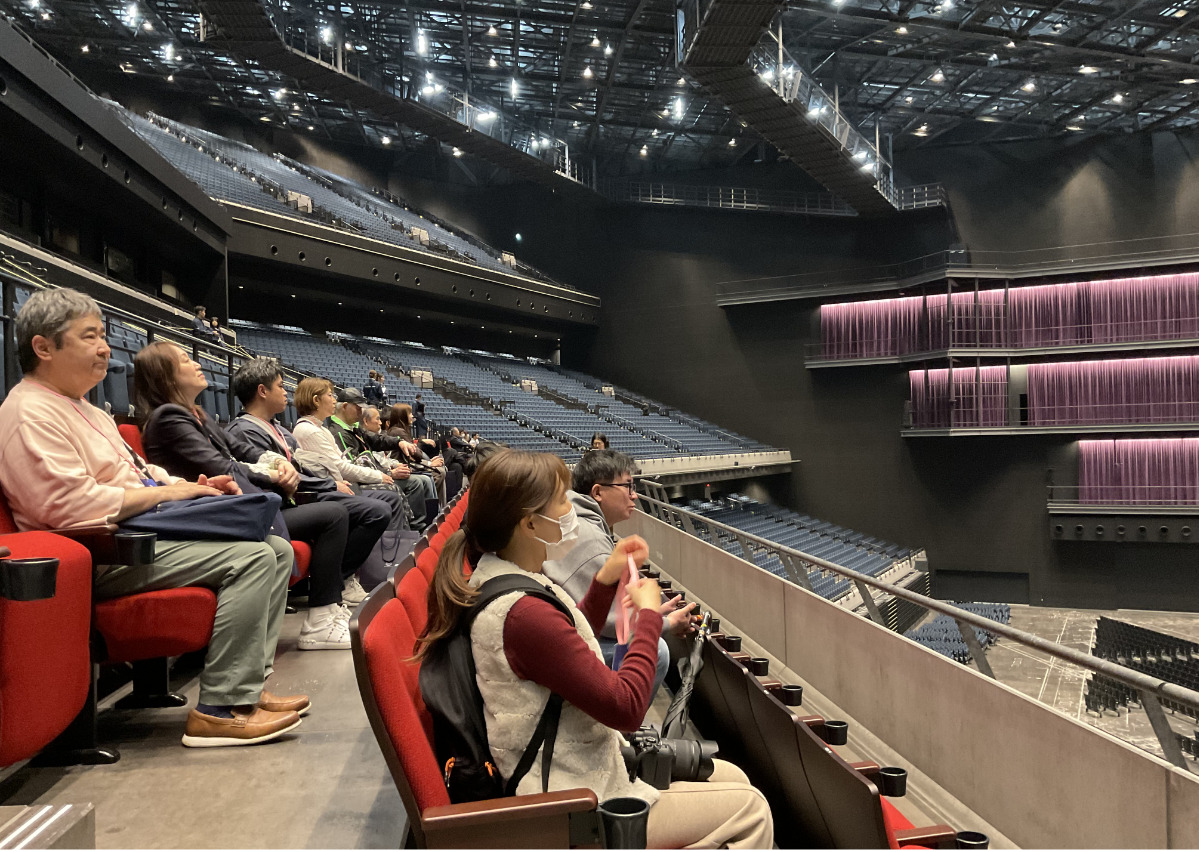 バルコニーシートで音響体験も