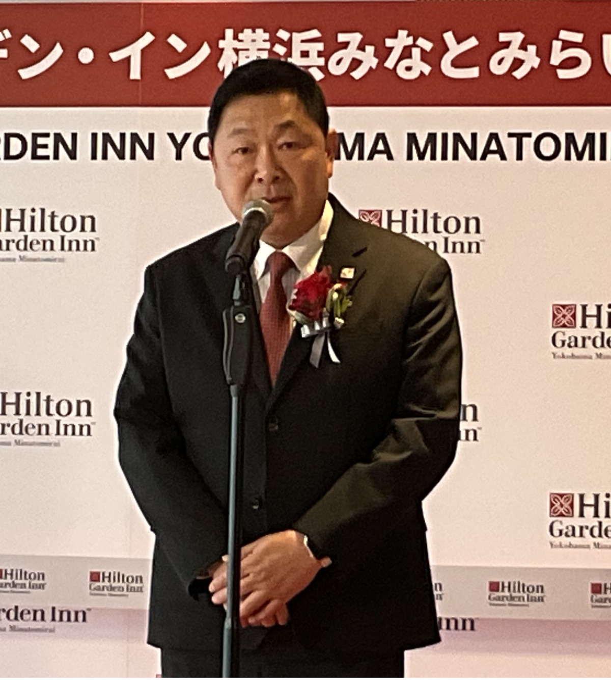 あいさつに立った川合総支配人