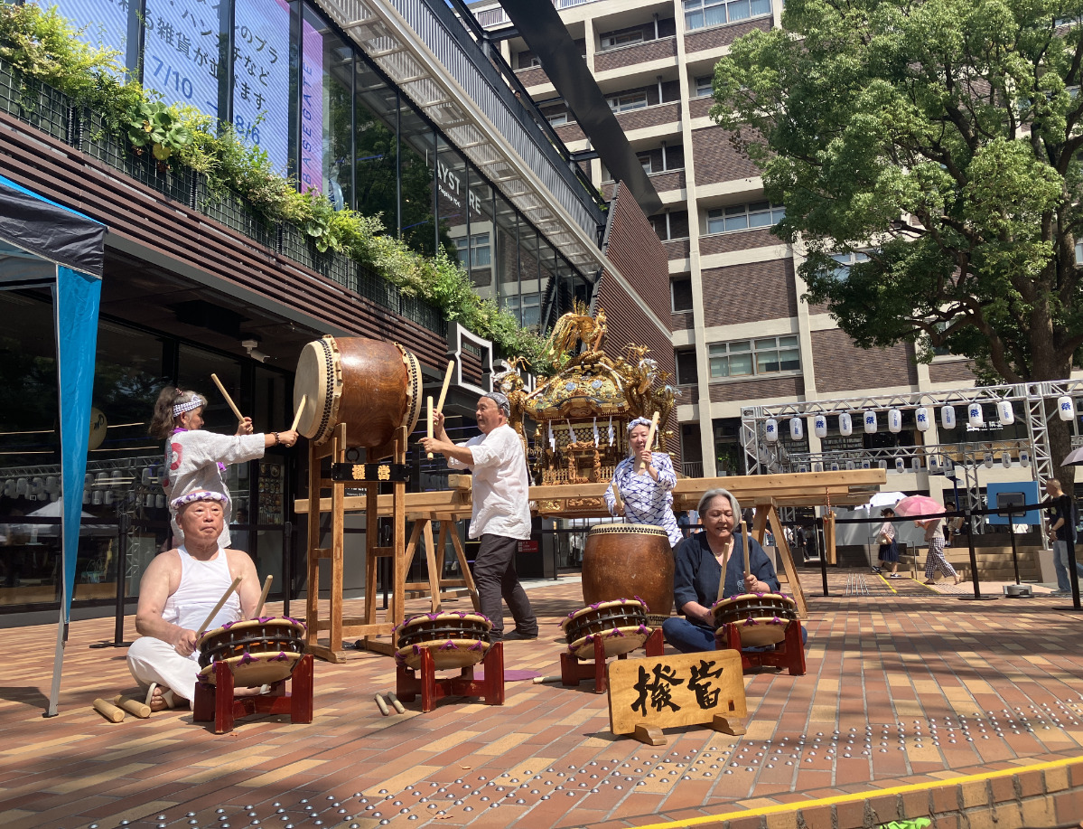 会場では、和太鼓の演奏も披露された(提供写真)