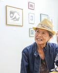 森田ひろみさん（73）。沖縄・首里生まれ。高校卒業後に横浜へ。馬車道で沖縄料理店を経営していたころから個展を開く。「ＲＯＭＭＹ（ロミー）」の愛称で親しまれる。